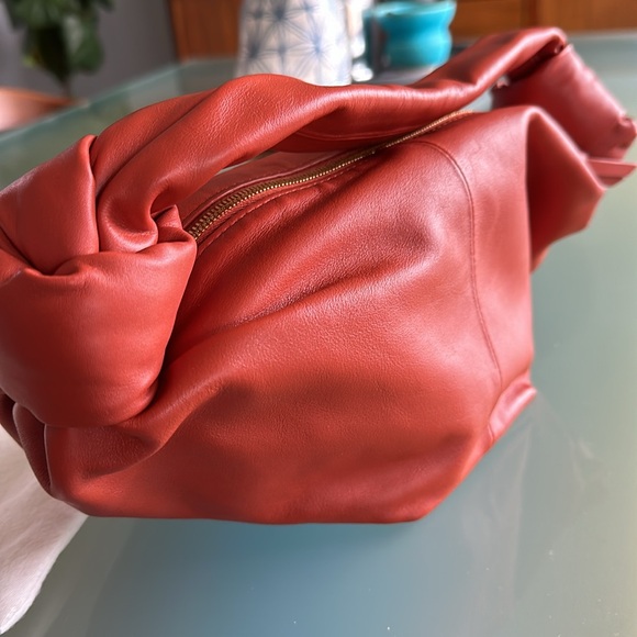 Bottega Veneta mini double knot, pumpkin color - Picture 3 of 11